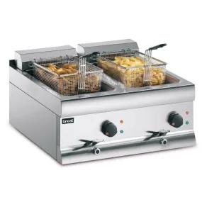 DF618 - Lincat Silverlink 600 Electric Counter-top Twin Tank Fryer - 2 Baskets - W 600 mm - 2 x 9.0 kW F897