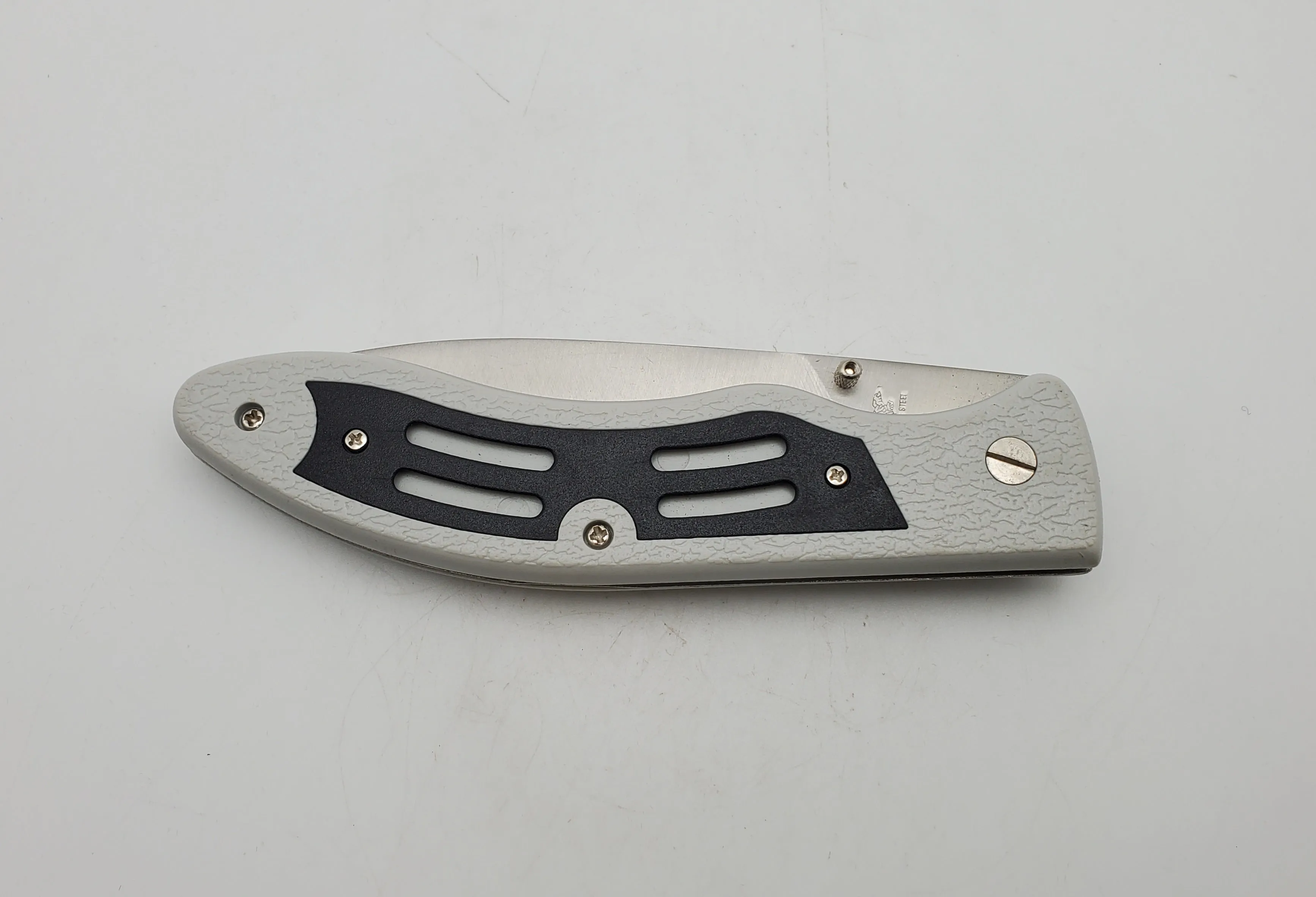 Frost Cutlery - Silver Talon Pocker Knife