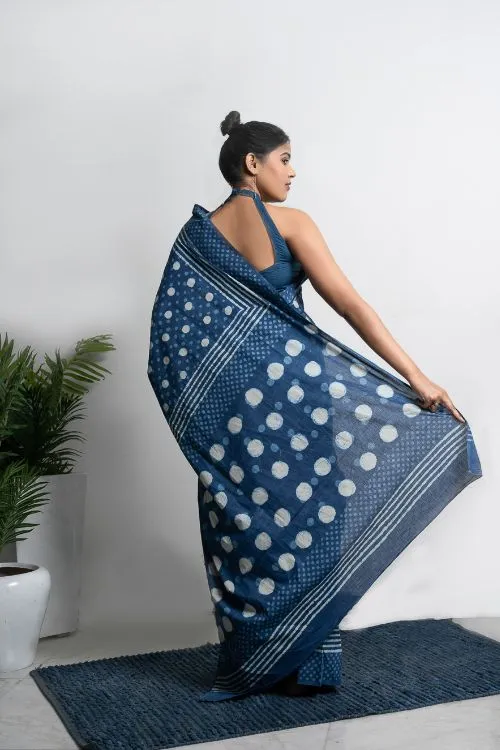 ICH Cotton Appeal. Dabu Hand Block Printed Mul Cotton Saree - Blue Polka