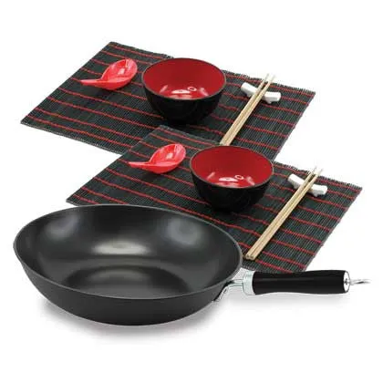 Wok and Serving Set